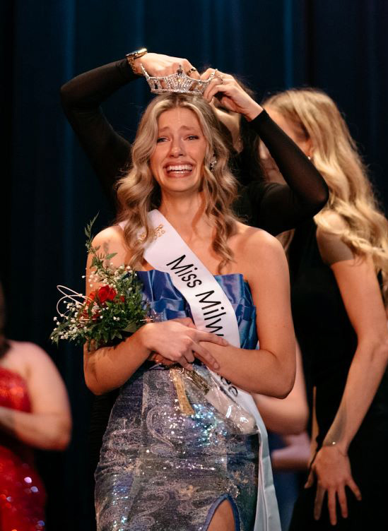 girl getting crowned