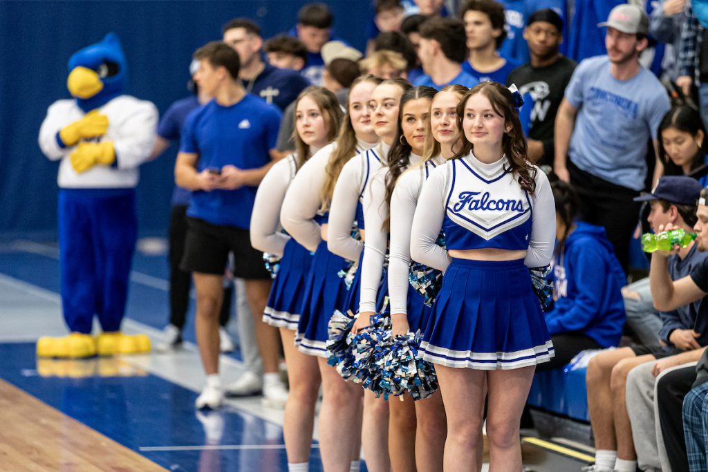 cheerleaders in line