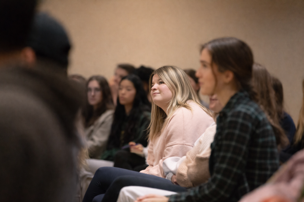 girl in crowd with blonde hair