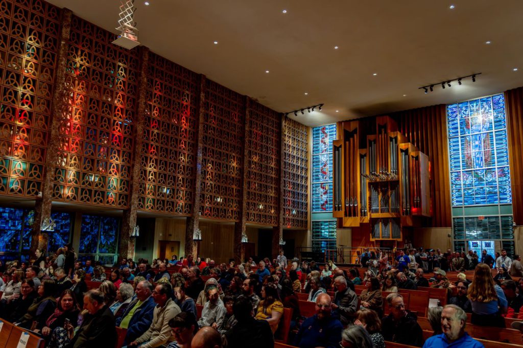 crowd in chapel