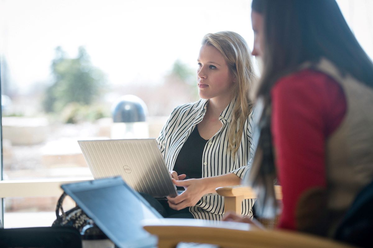 women with computers