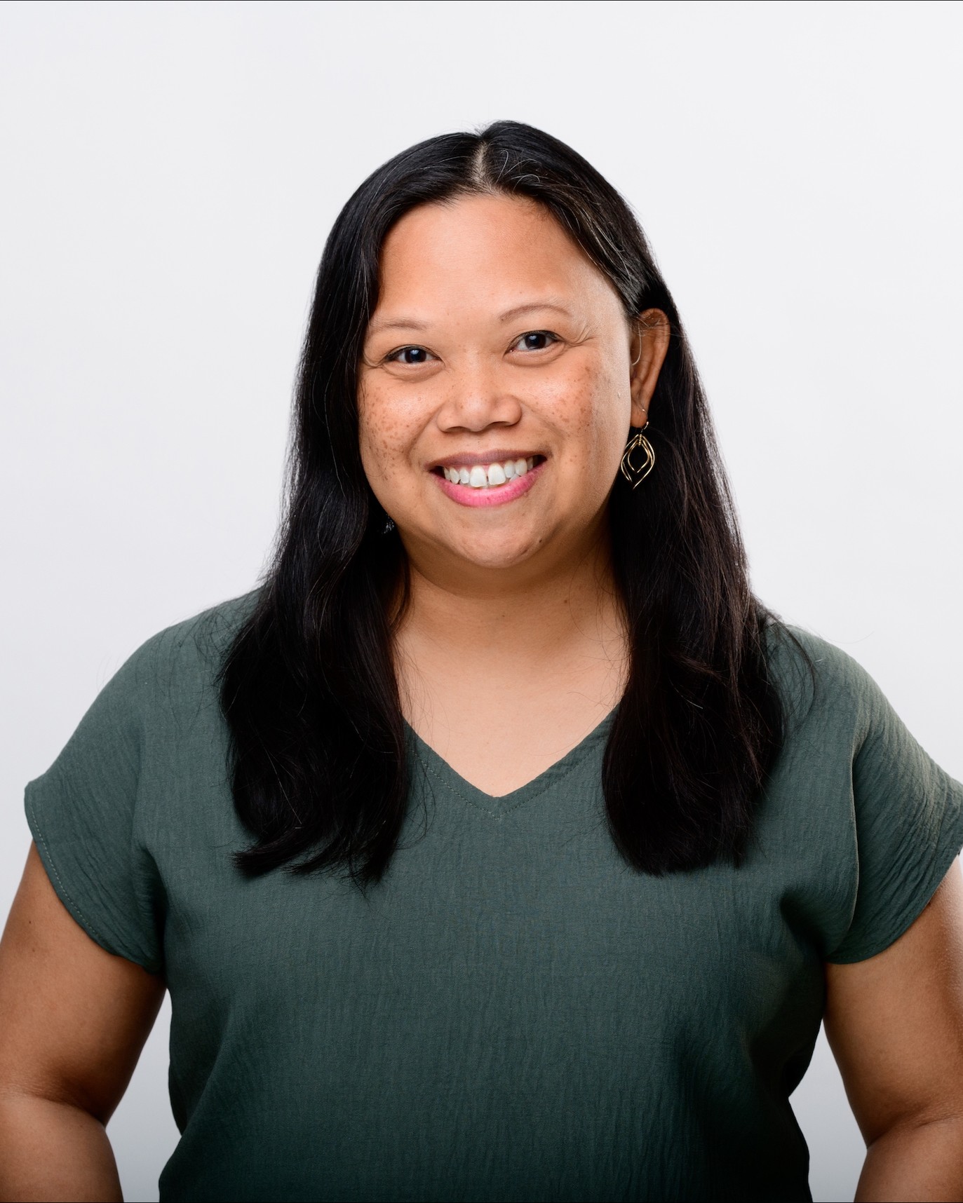 head and shoulders shot of Amanda Reavey